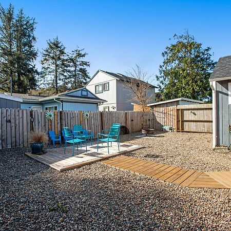 リンカーン・シティー Siletz Bay Getawayヴィラ エクステリア 写真