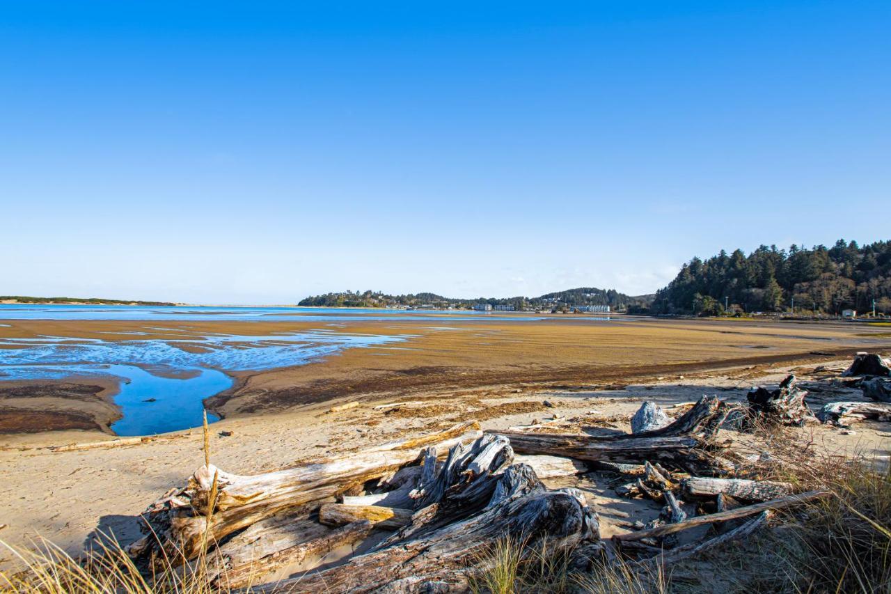 リンカーン・シティー Siletz Bay Getawayヴィラ エクステリア 写真